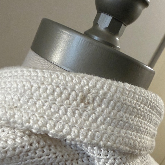 Jones New York Cream Women's Cardigan - Picture 5 of 5